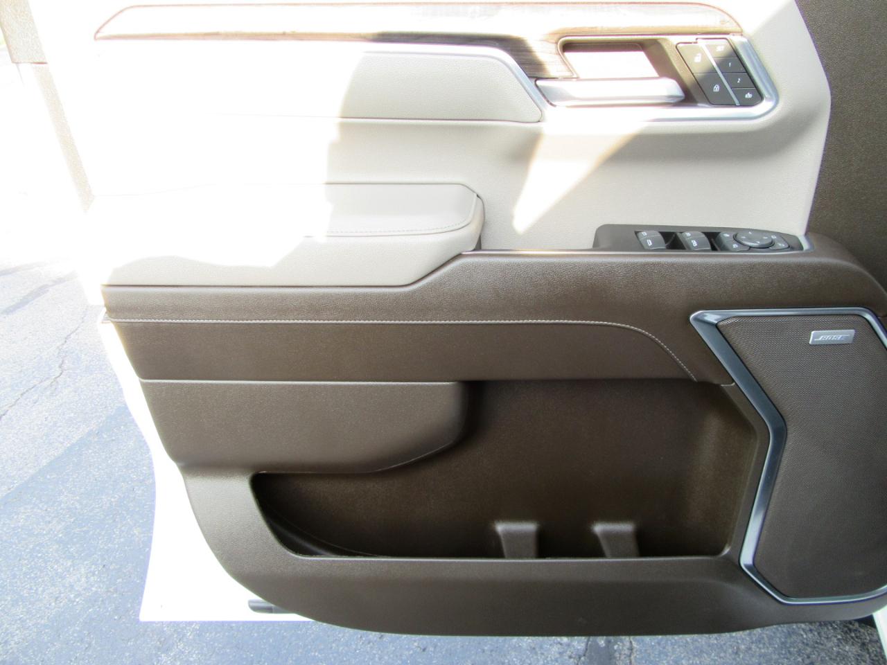 Chevrolet Silverado 1500 LTZ Crew Cab 4WD 2023