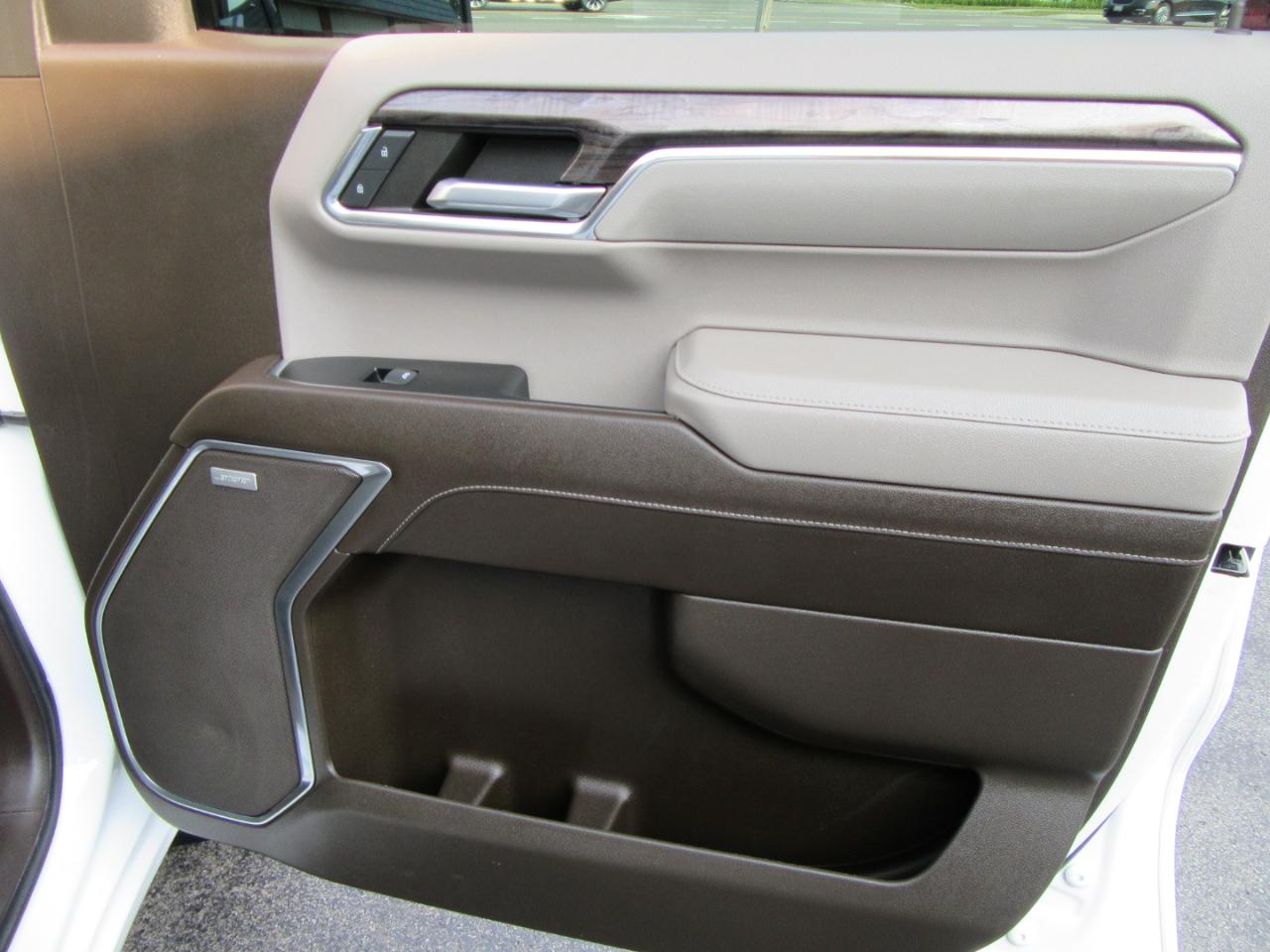 Chevrolet Silverado 1500 LTZ Crew Cab 4WD 2023