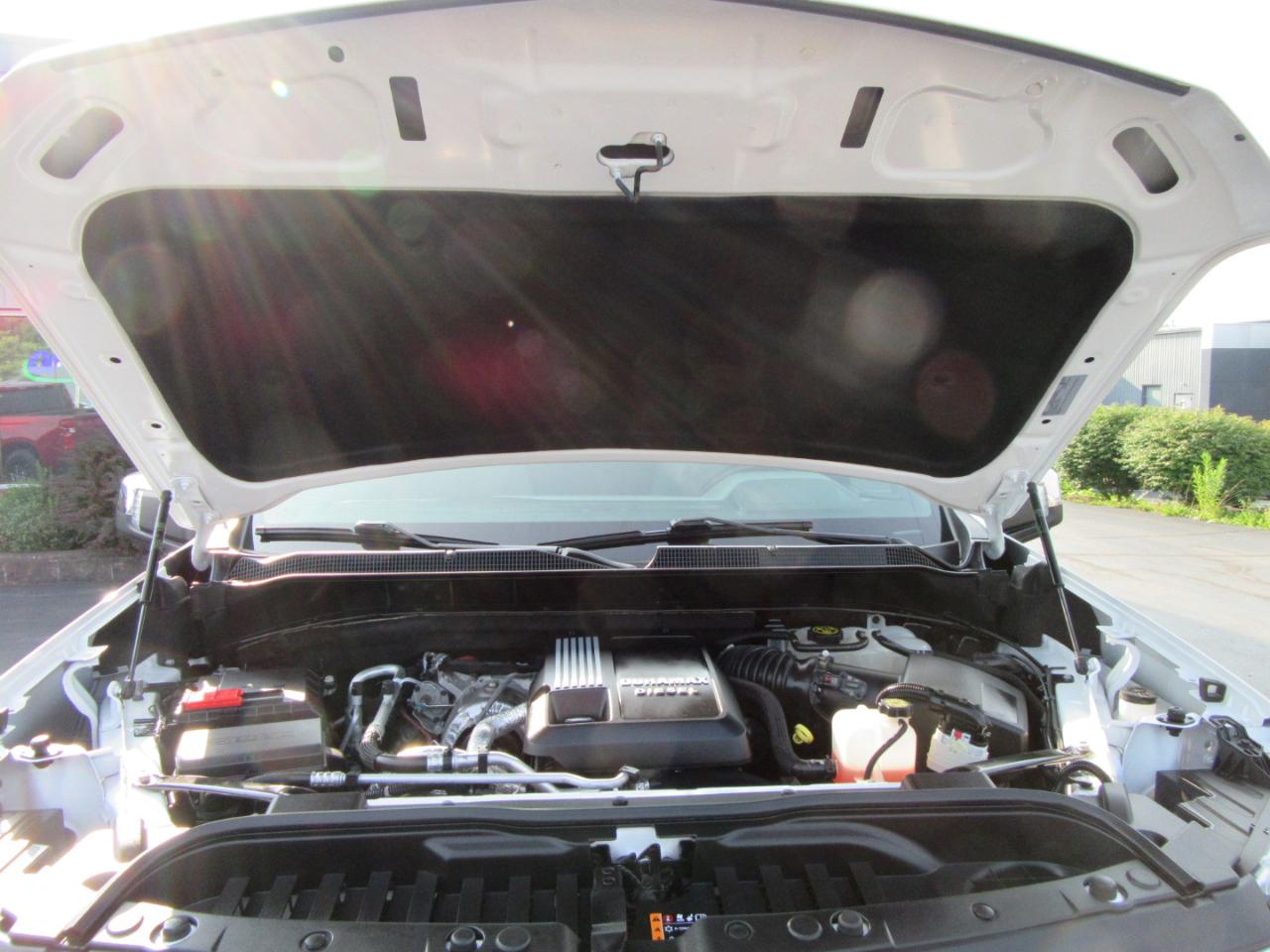 Chevrolet Silverado 1500 LTZ Crew Cab 4WD 2023