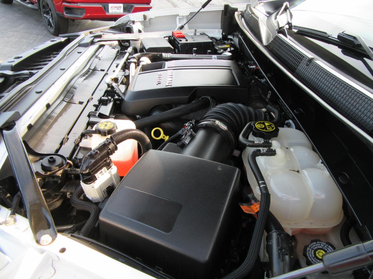 Chevrolet Silverado 1500 LTZ Crew Cab 4WD 2023