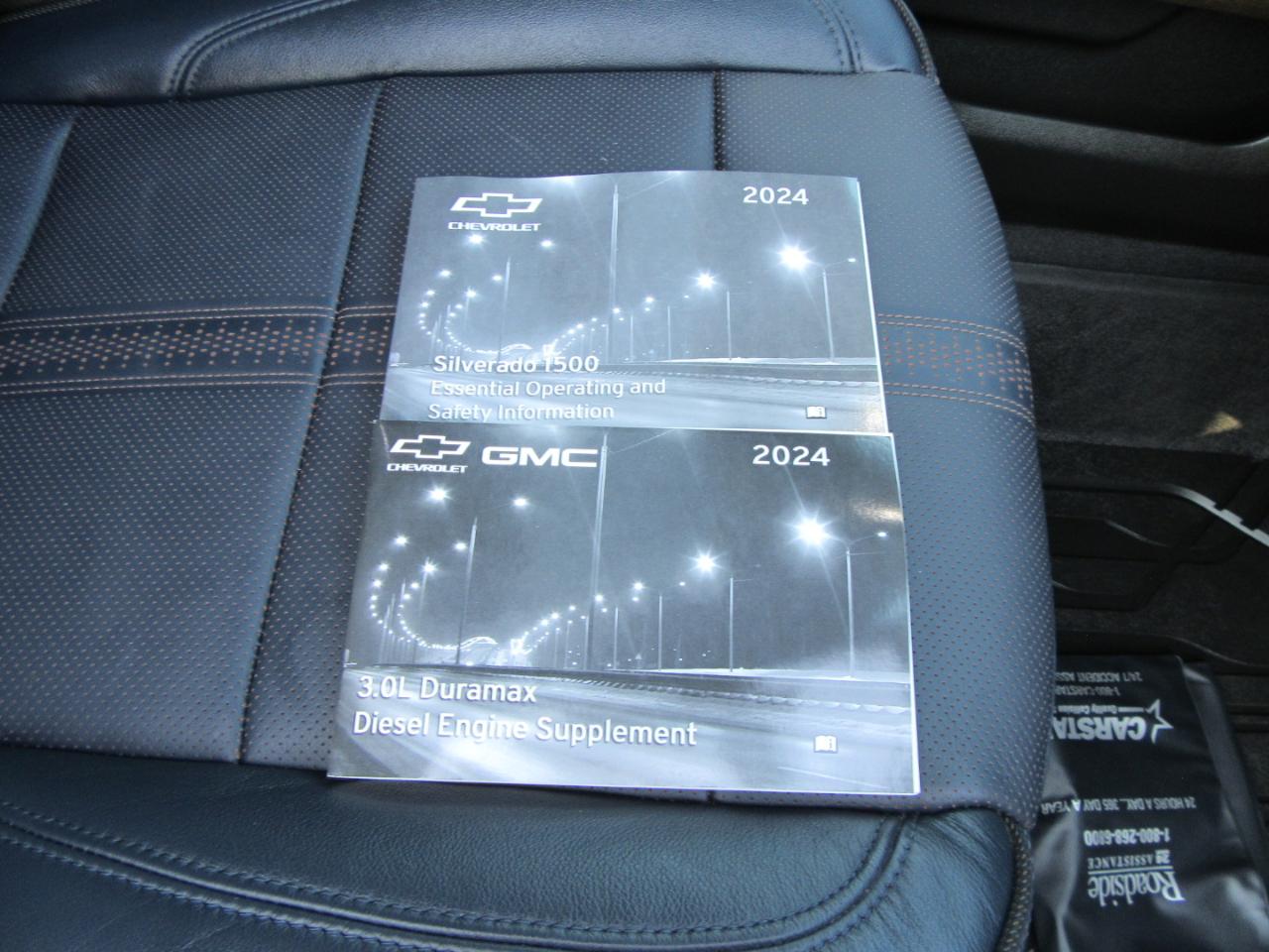Chevrolet Silverado 1500 High Country Crew Cab 4WD 2024