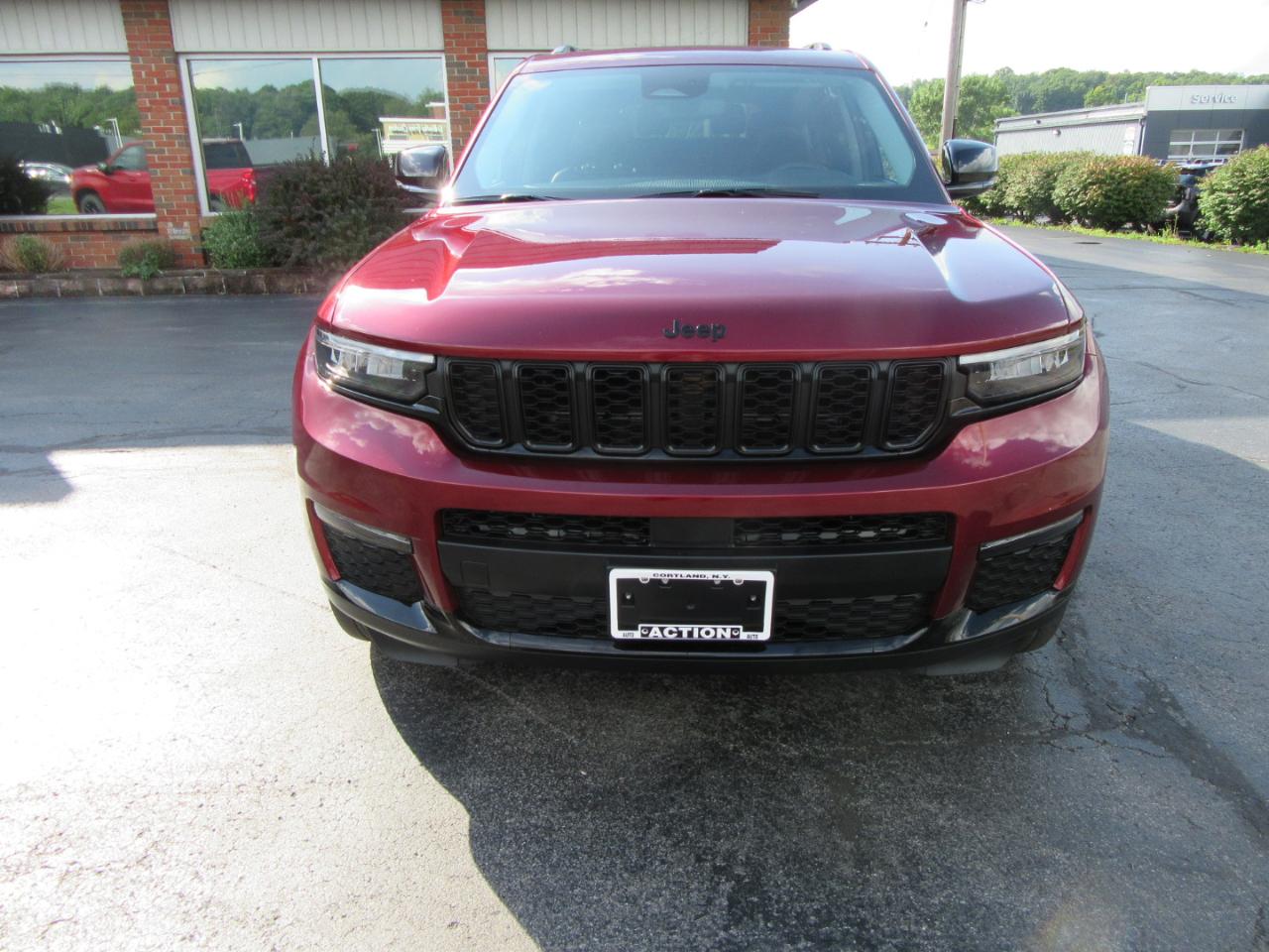 Jeep Grand Cherokee L Limited 4WD 2023