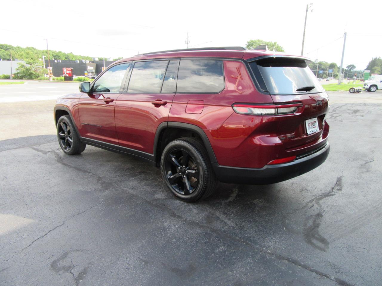 Jeep Grand Cherokee L Limited 4WD 2023