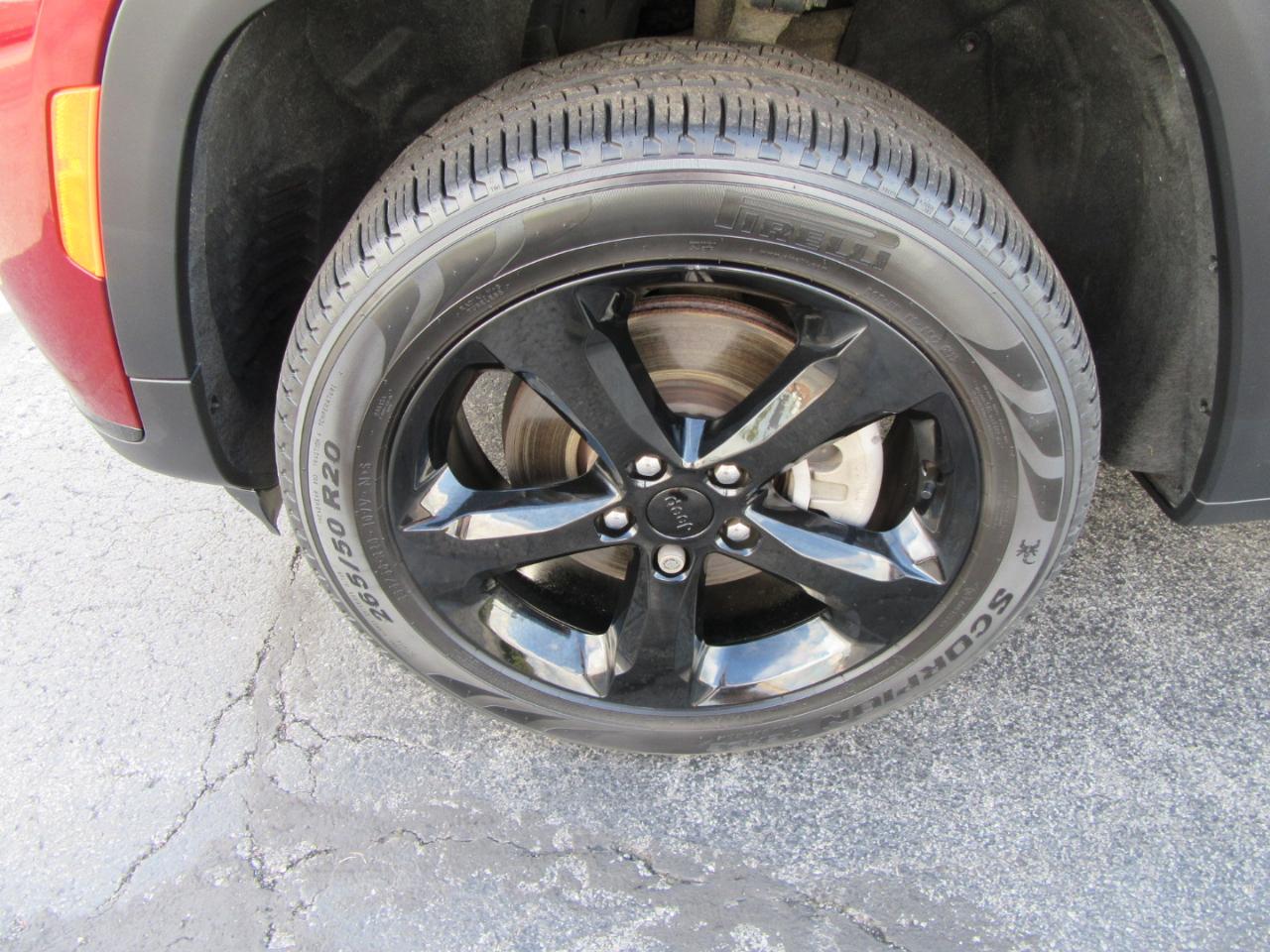 Jeep Grand Cherokee L Limited 4WD 2023