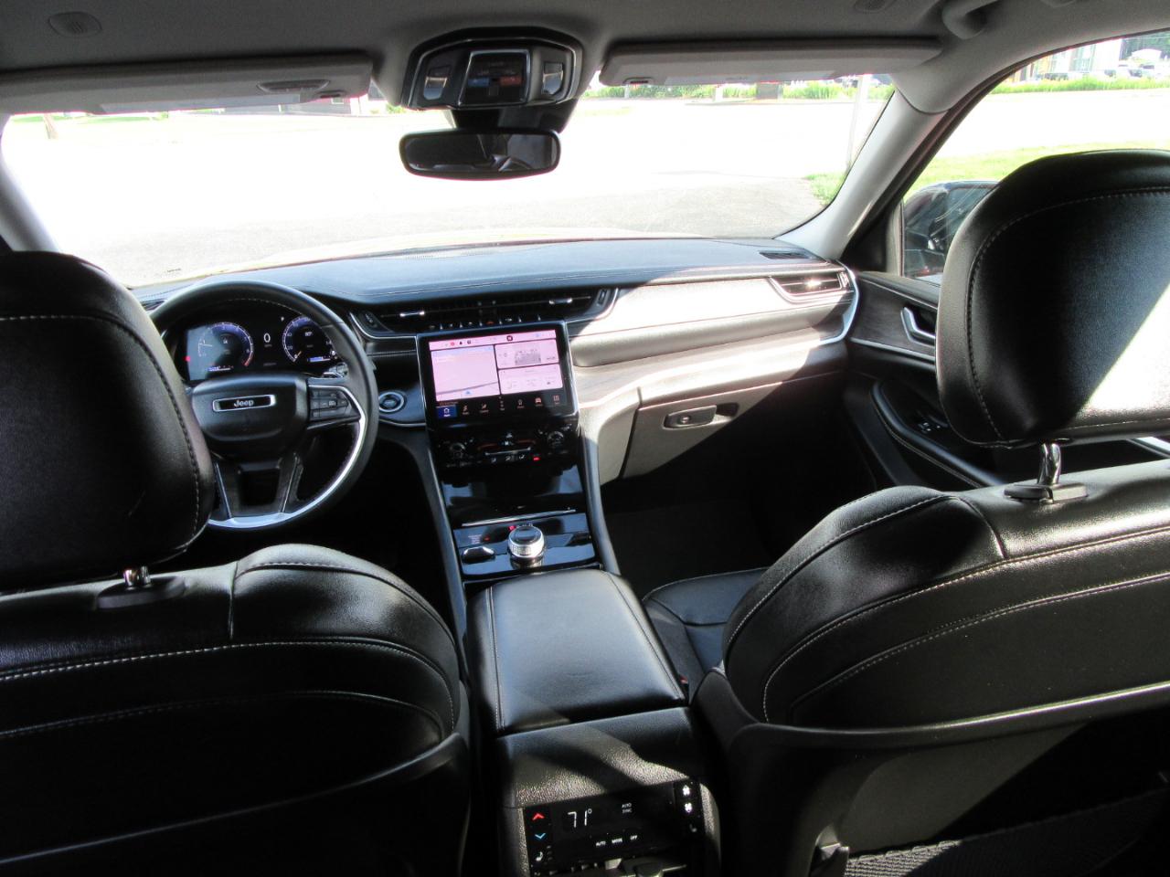 Jeep Grand Cherokee L Limited 4WD 2023