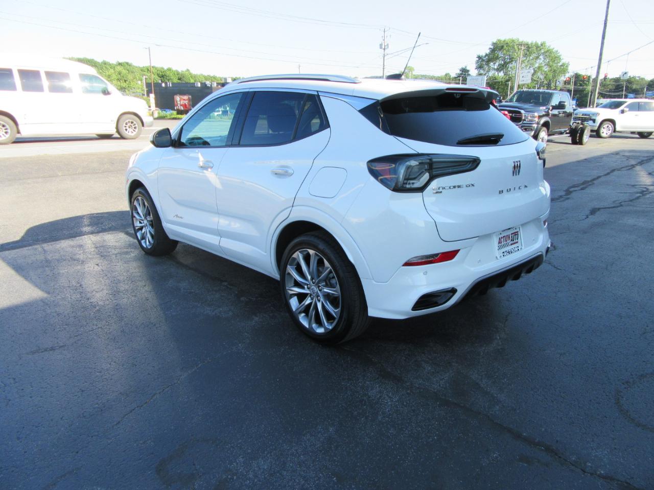 Buick Encore GX Avenir AWD 2025
