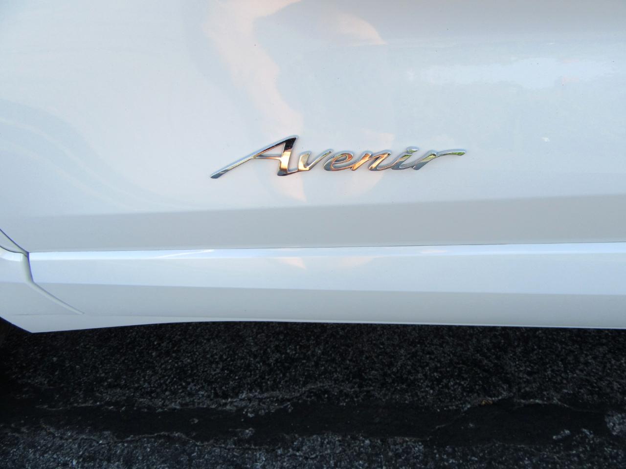 Buick Encore GX Avenir AWD 2025