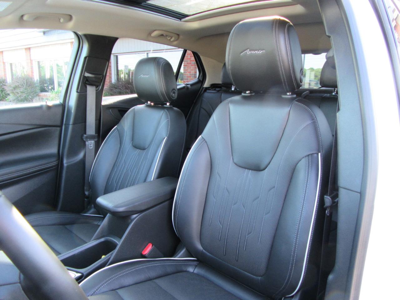 Buick Encore GX Avenir AWD 2025