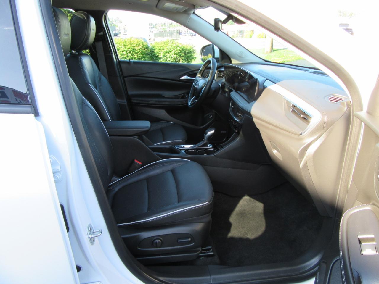 Buick Encore GX Avenir AWD 2025