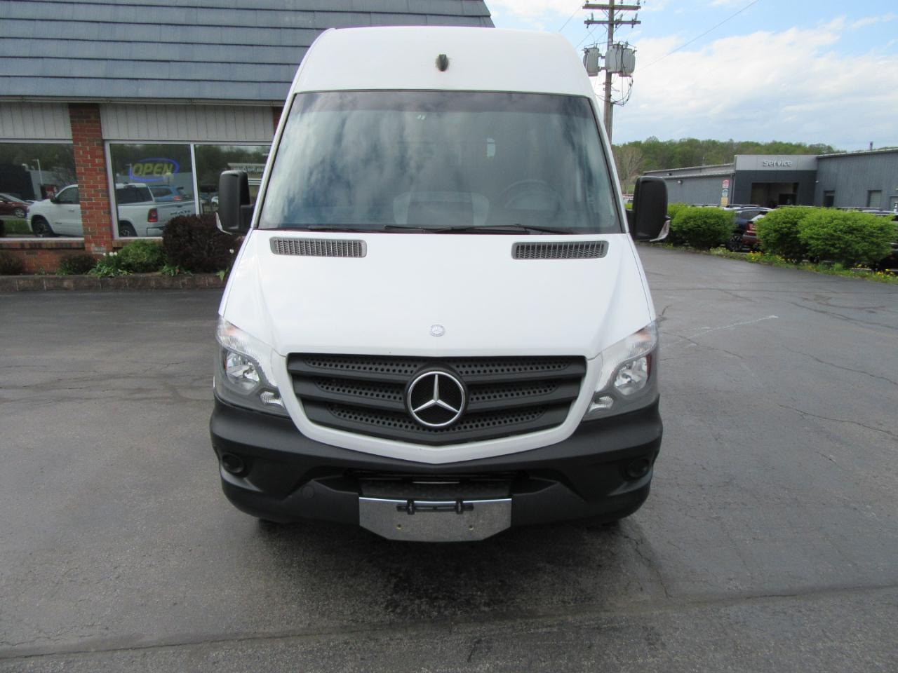 Mercedes-Benz Sprinter 3500 High Roof 170-in. WB EXT 2014