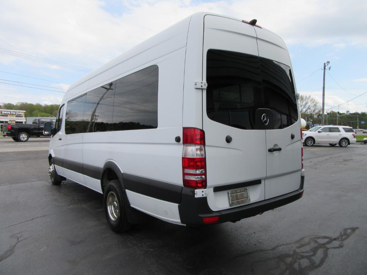 Mercedes-Benz Sprinter 3500 High Roof 170-in. WB EXT 2014