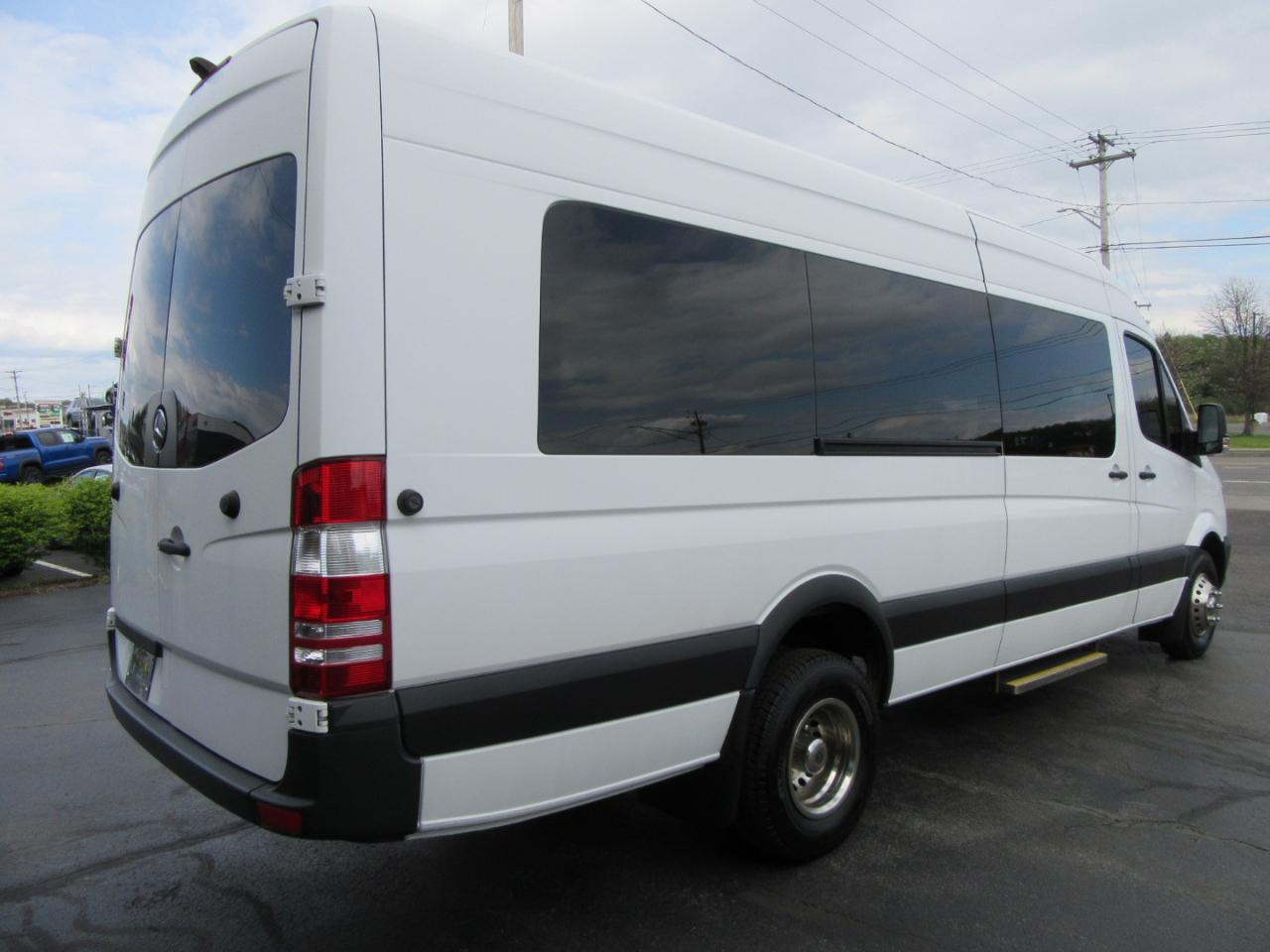 Mercedes-Benz Sprinter 3500 High Roof 170-in. WB EXT 2014