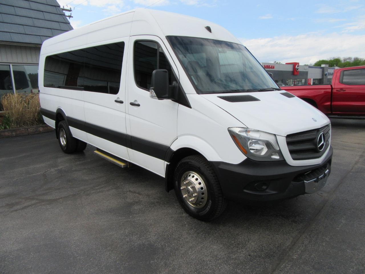Mercedes-Benz Sprinter 3500 High Roof 170-in. WB EXT 2014