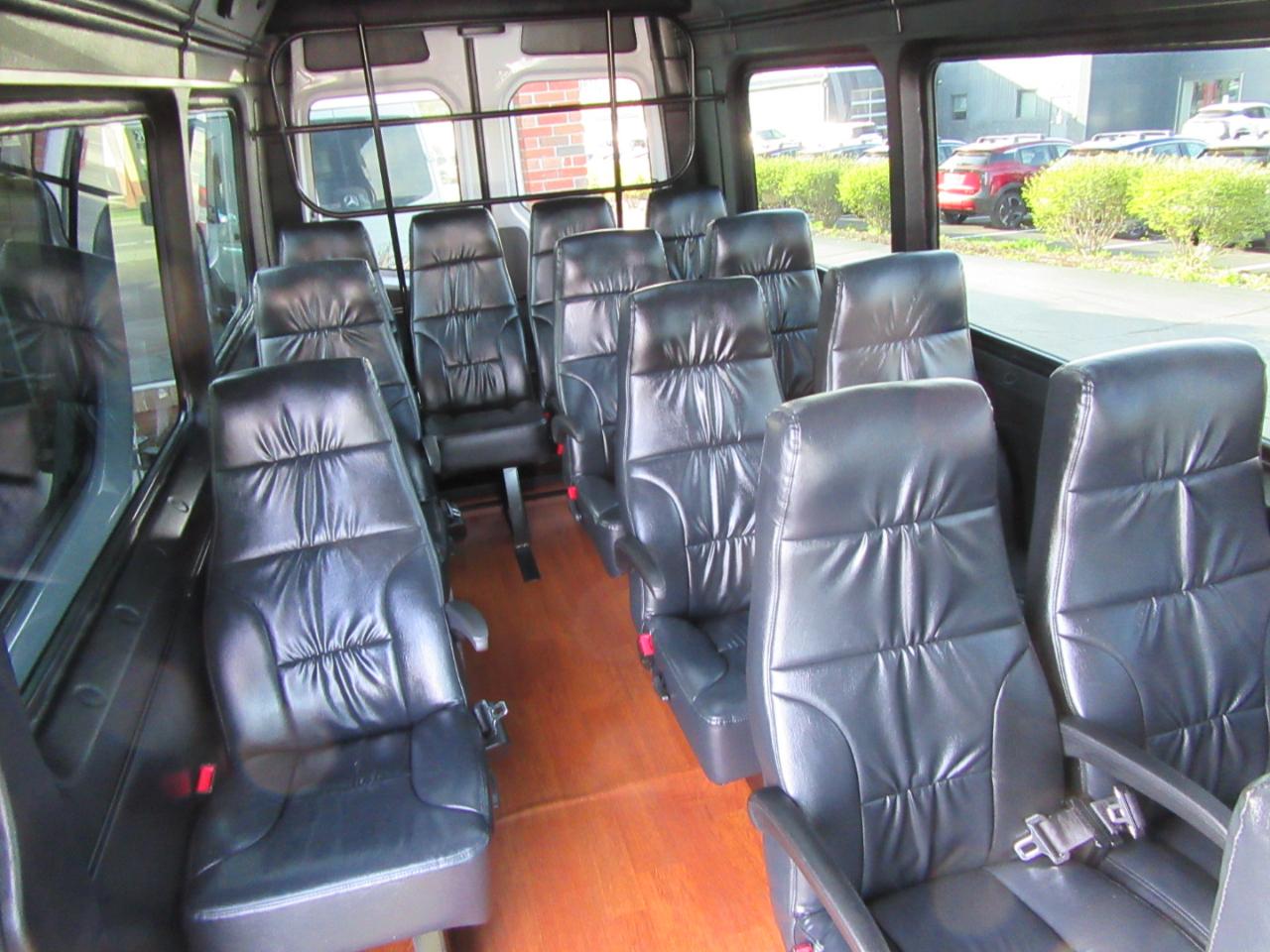 Mercedes-Benz Sprinter 3500 High Roof 170-in. WB EXT 2014