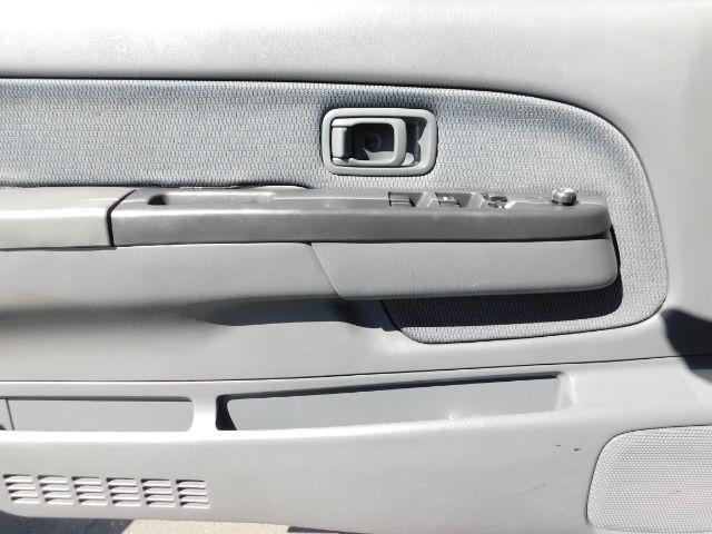 Nissan Frontier 2WD XE Crew Cab V6 Auto Long Bed 2003