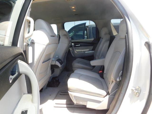 GMC Acadia FWD 4dr SLT1 2008