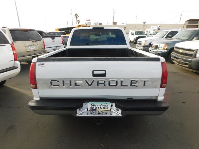 Chevrolet C/K 1500 Ext Cab 141.5" WB 1997