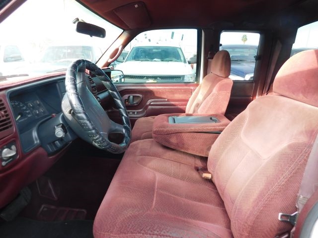 Chevrolet C/K 1500 Ext Cab 141.5" WB 1997