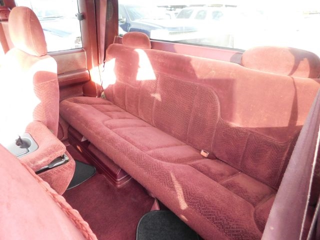 Chevrolet C/K 1500 Ext Cab 141.5" WB 1997