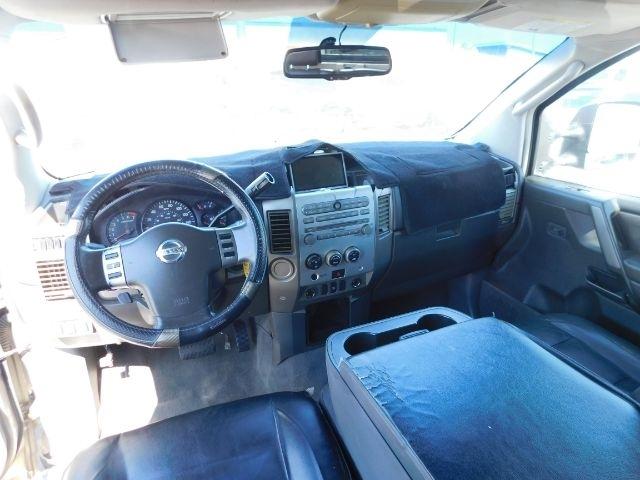 Nissan Titan LE Crew Cab 2WD 2006