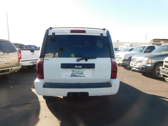 Jeep Commander 2WD 4dr Sport 2007