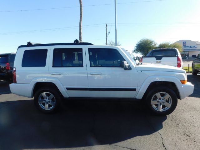Jeep Commander 2WD 4dr Sport 2007