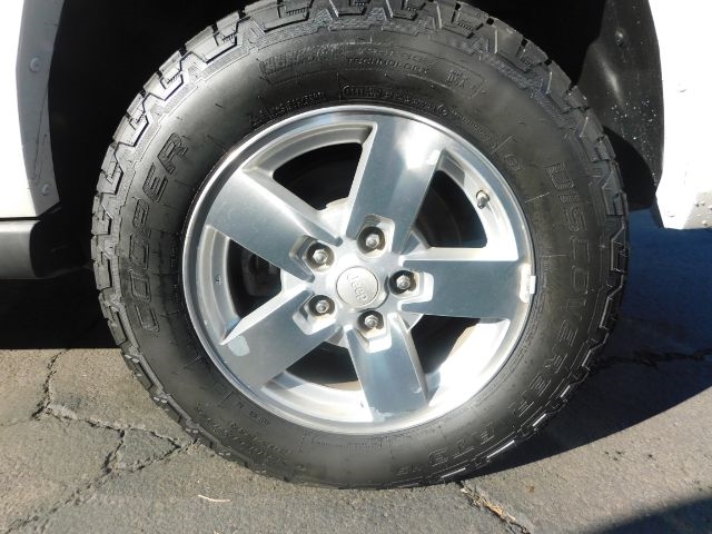 Jeep Commander 2WD 4dr Sport 2007