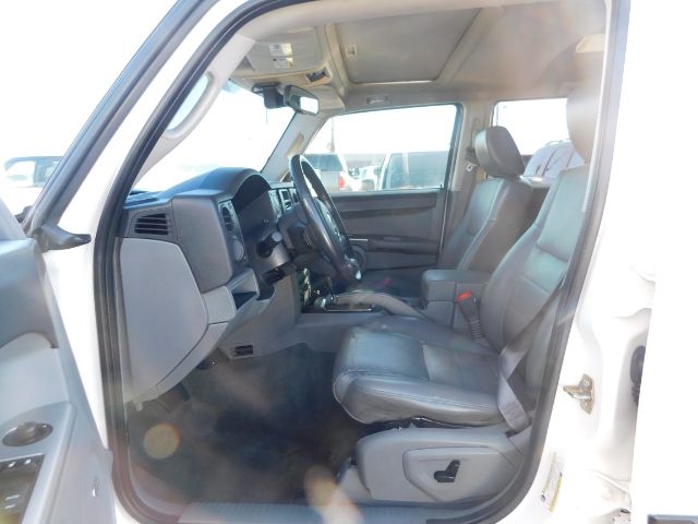 Jeep Commander 2WD 4dr Sport 2007