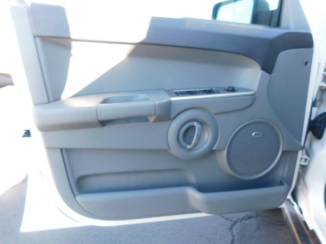 Jeep Commander 2WD 4dr Sport 2007