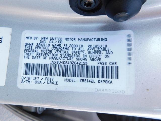 Toyota Corolla 4dr Sdn Man (Natl) 2009