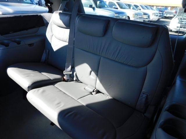 Toyota Sienna 5dr XLE FWD (Natl) 2004