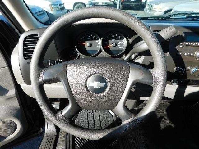 Chevrolet Silverado 1500 2WD Reg Cab 119.0" Work Truck 2009