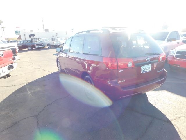 Toyota Sienna 5dr 7-Passenger Van CE FWD (Natl) 2007