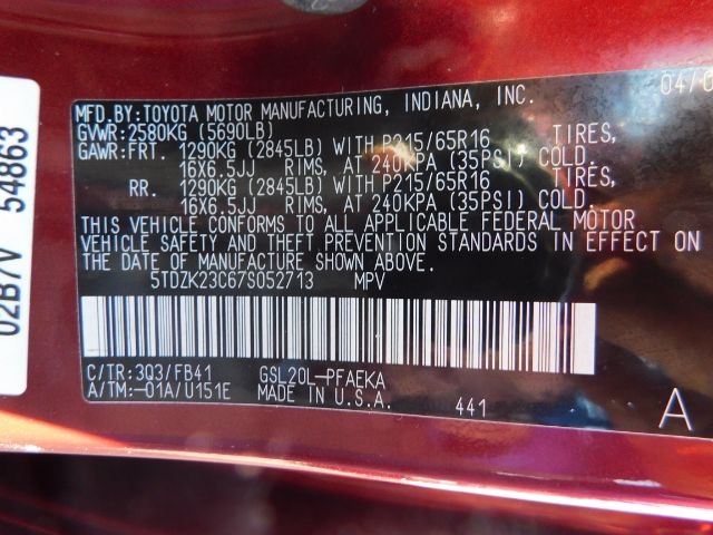 Toyota Sienna 5dr 7-Passenger Van CE FWD (Natl) 2007