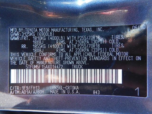 Toyota Tundra 4WD Truck Dbl 4.6L V8 6-Spd AT (Natl) 2010
