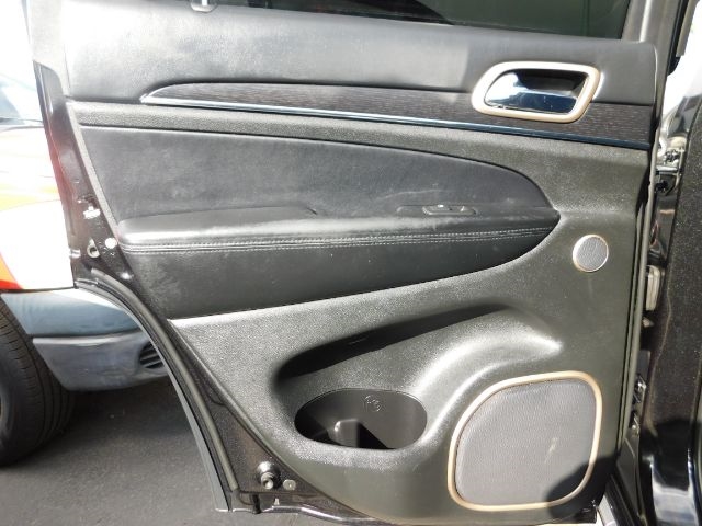 Jeep Grand Cherokee 4WD 4dr Summit 2015