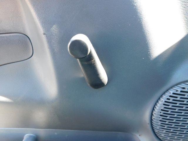 Chevrolet Silverado 3500 Reg Cab 161.5" WB, 84.9" CA 2WD WT 2006