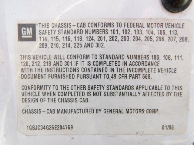 Chevrolet Silverado 3500 Reg Cab 161.5" WB, 84.9" CA 2WD WT 2006