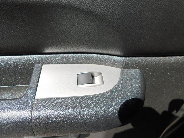 Chevrolet Silverado 1500 2WD Crew Cab 143.5" LS 2013