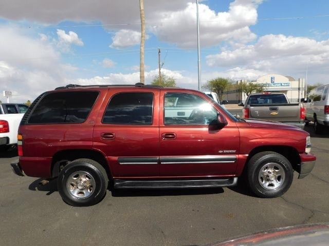 Chevrolet Tahoe 4dr LT 2001