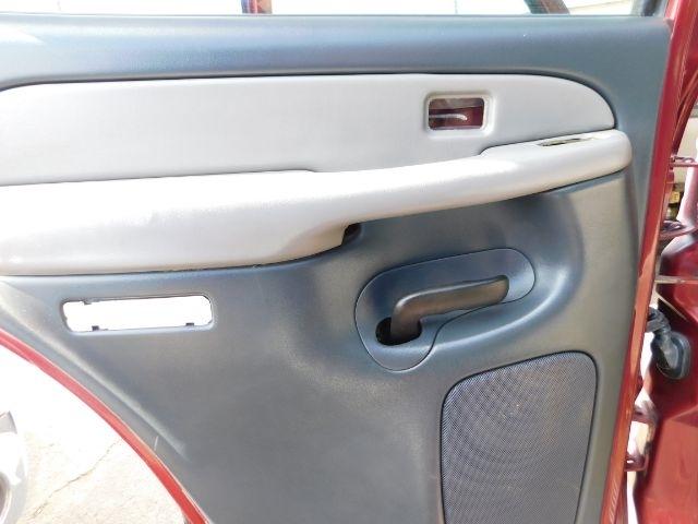 Chevrolet Tahoe 4dr LT 2001