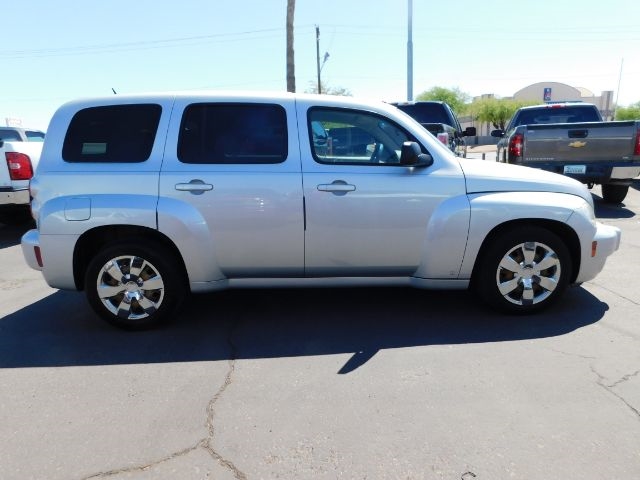 Chevrolet HHR FWD 4dr LS 2009