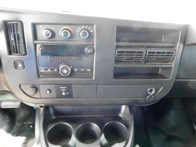 Chevrolet Express Cargo Van RWD 2500 135" 2013