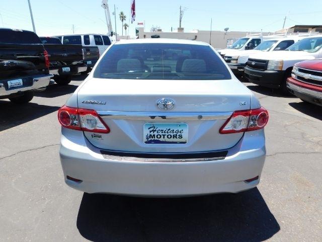 Toyota Corolla 4dr Sdn Man L (Natl) 2013