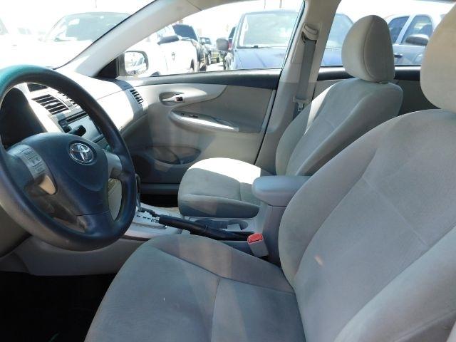 Toyota Corolla 4dr Sdn Man L (Natl) 2013