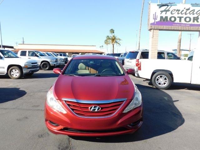Hyundai Sonata 4dr Sdn 2.4L Auto GLS 2011