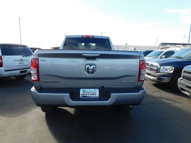 RAM 2500 Big Horn 4x4 Crew Cab 6'4" Box 2024