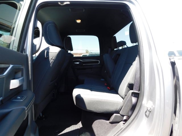 RAM 2500 Big Horn 4x4 Crew Cab 6'4" Box 2024