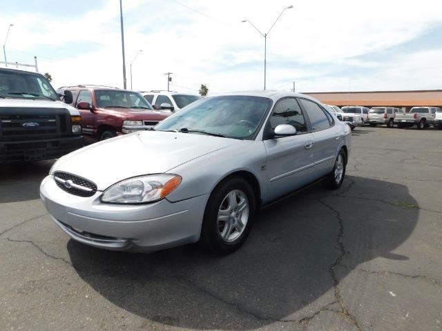 Ford Taurus 4dr Sdn SEL 2001