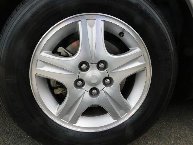 Ford Taurus 4dr Sdn SEL 2001